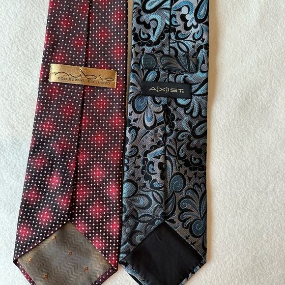 EUC 100% silk tie bundle - Picture 4 of 6